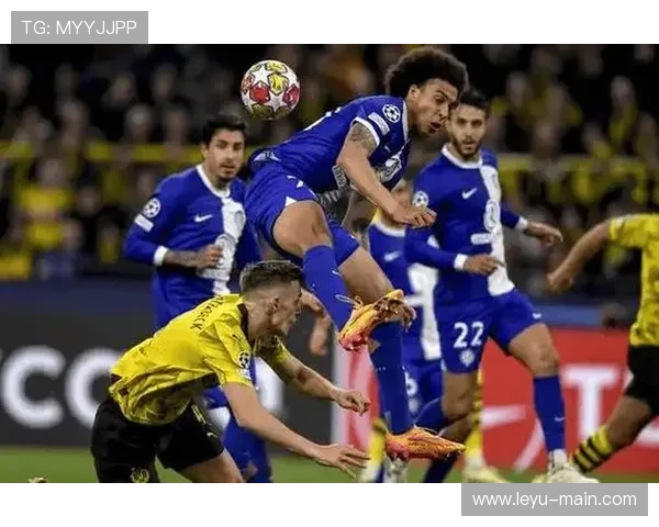 马洛卡对阵塞维利亚，保级队防守反击迎战传控压制